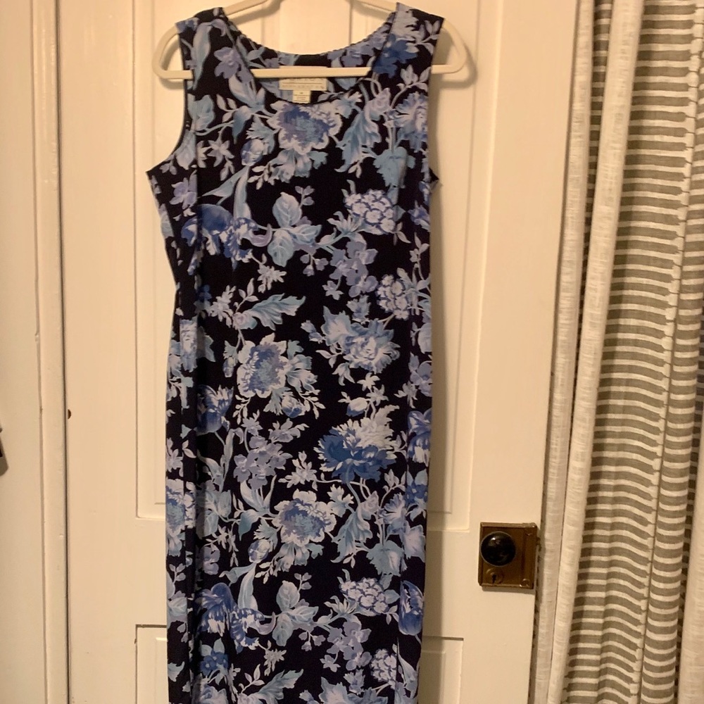 Women’s floral maxi dress